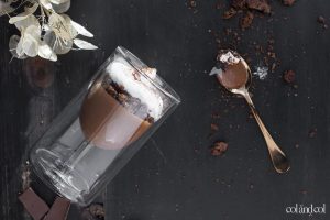 mousse-de-dos-chocolates-con-cookies-col-and-col
